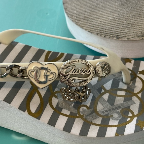 Guess Wedge Flip Flops w Charms - Picture 3 of 5